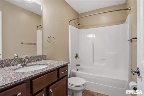 Other - 418 E Spruce St, Chatham, IL 62629 photo 4 of 6