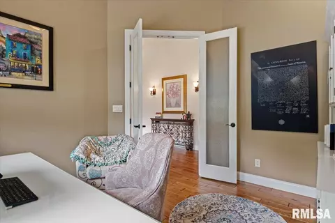 Entry Way - 6249 Old Salem Ln, Springfield, IL 62711 photo 3 of 10