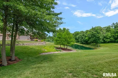 Exterior - 6249 Old Salem Ln, Springfield, IL 62711 photo 4 of 15
