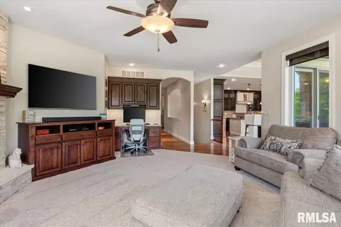 Other - 6249 Old Salem Ln, Springfield, IL 62711 photo 2 of 28