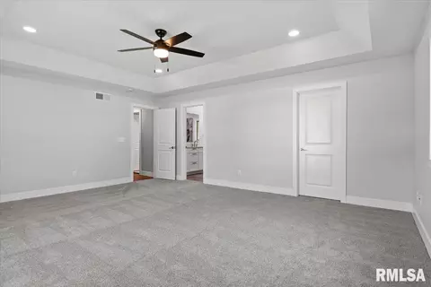 Bedroom - 3501 Buckeye Dr, Springfield, IL 62712 photo 3 of 10