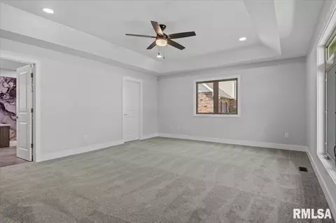 Bedroom - 3501 Buckeye Dr, Springfield, IL 62712 photo 2 of 10