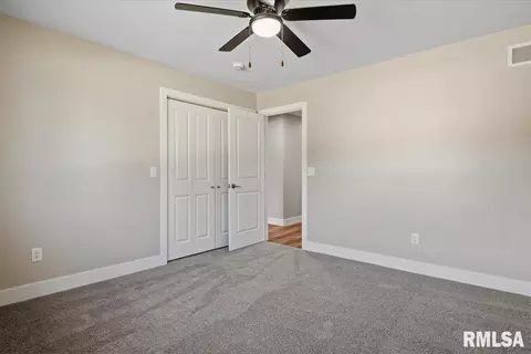 Bedroom - 3501 Buckeye Dr, Springfield, IL 62712 photo 5 of 10