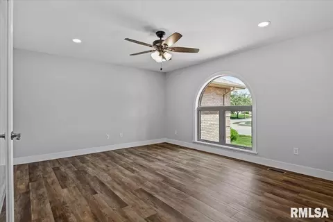 Other - 3501 Buckeye Dr, Springfield, IL 62712 photo 6 of 16