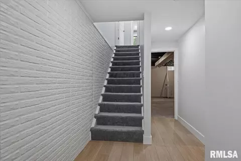 Entry Way - 3501 Buckeye Dr, Springfield, IL 62712 photo 4 of 5