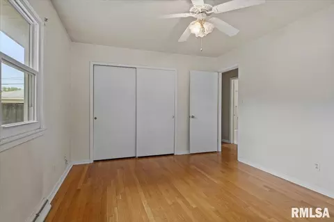 Bedroom - 29 Longbow Ln, Springfield, IL 62704 photo 5 of 7