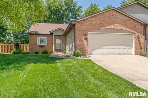 4124 Camomile Ln, Springfield, IL 62711