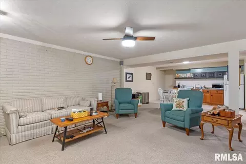 Living - 4124 Camomile Ln, Springfield, IL 62711 photo 2 of 2