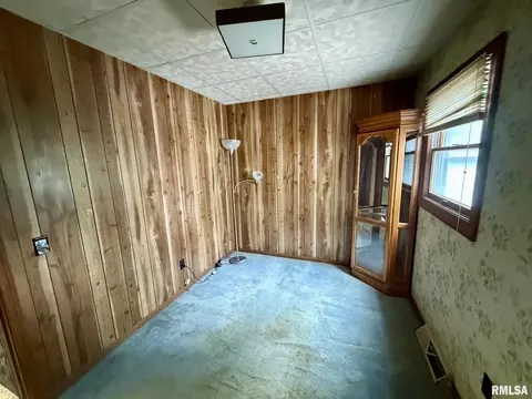 Bedroom - 2452 S 5th St, Springfield, IL 62703 photo 1 of 2