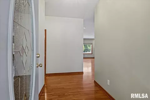 Entry Way - 5004 Eagle Rdg, Springfield, IL 62711 photo 1 of 1