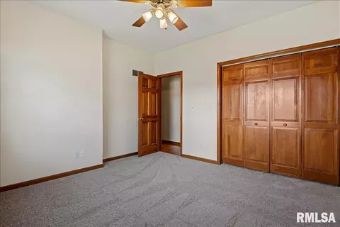 Bedroom - 5004 Eagle Rdg, Springfield, IL 62711 photo 5 of 6