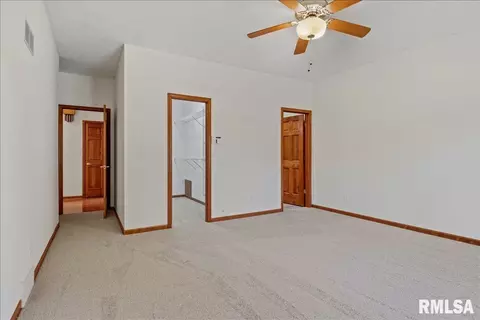 Bedroom - 5004 Eagle Rdg, Springfield, IL 62711 photo 2 of 6