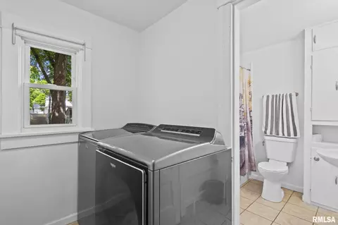 Other - 1225 N Franklin Ave, Springfield, IL 62702 photo 3 of 4