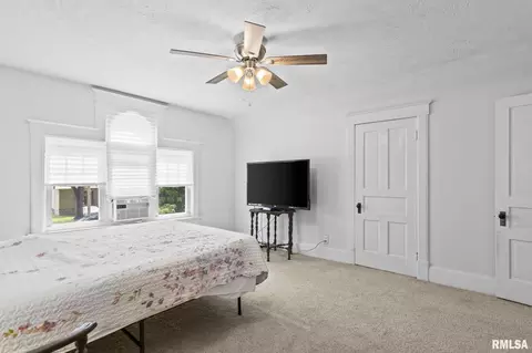 Bedroom - 1225 N Franklin Ave, Springfield, IL 62702 photo 5 of 9