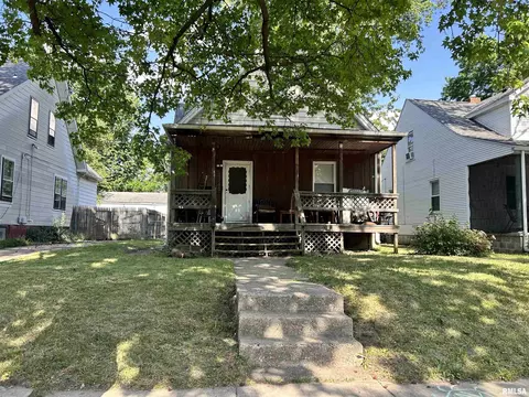 2340 S 10th St, Springfield, IL 62703