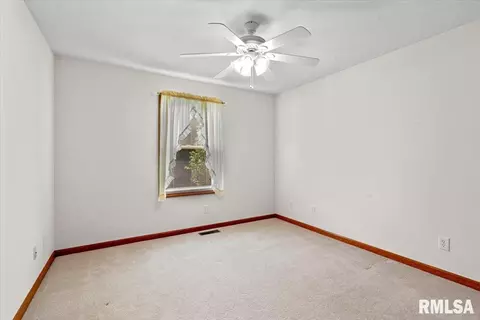 Bedroom - 7109 Preston Dr, Springfield, IL 62711 photo 4 of 8