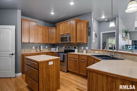 Kitchen - 512 E Spruce St, Chatham, IL 62629 photo 2 of 4