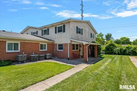 Exterior - 343 Durkin Dr, Springfield, IL 62704 photo 1 of 4