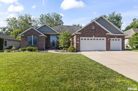 2236 W Laurel St, Springfield, IL 62704
