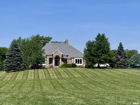 2114 Knox Road 150 E Rd, Galesburg, IL 61401