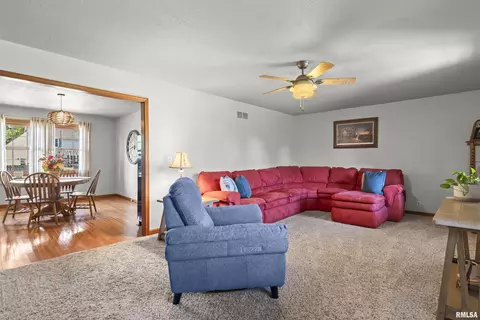 Living - 6105 Farrier Pl, Springfield, IL 62712 photo 5 of 8