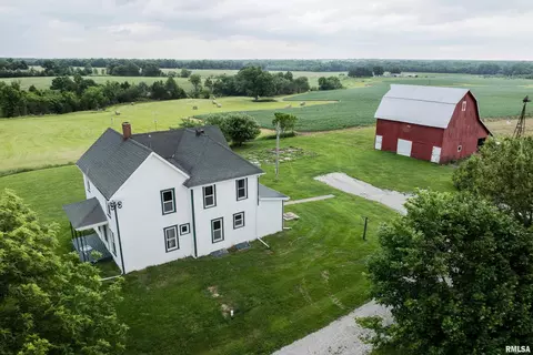 321 N County Road 1200, West Point, IL 62380