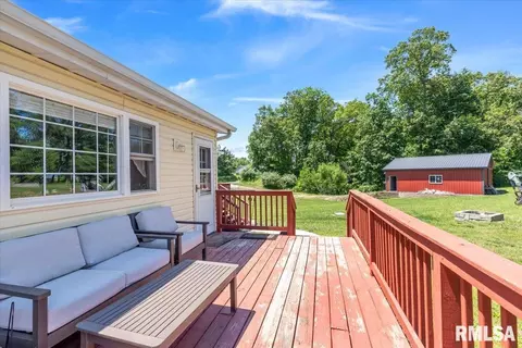 Exterior - 485 Pakey Rd, Springfield, IL 62712 photo 3 of 11