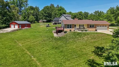 Exterior - 485 Pakey Rd, Springfield, IL 62712 photo 2 of 11