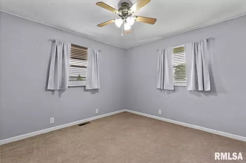 Bedroom - 26 Wind Cave Dr, Springfield, IL 62712 photo 4 of 7
