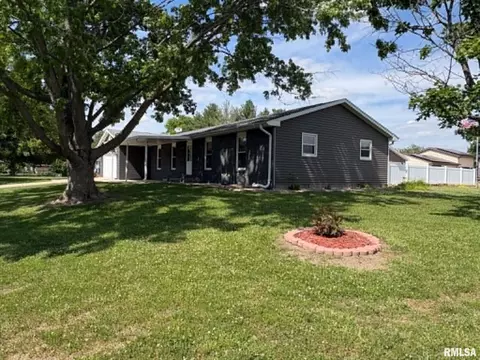 26 Wind Cave Dr, Springfield, IL 62712