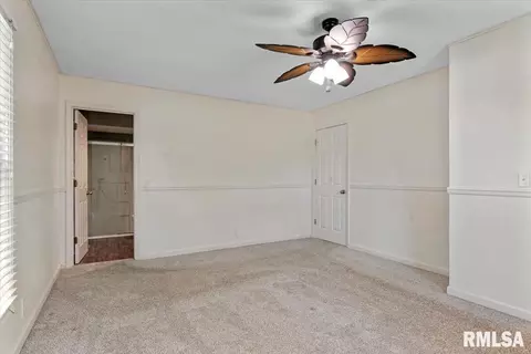 Bedroom - 26 Wind Cave Dr, Springfield, IL 62712 photo 3 of 7
