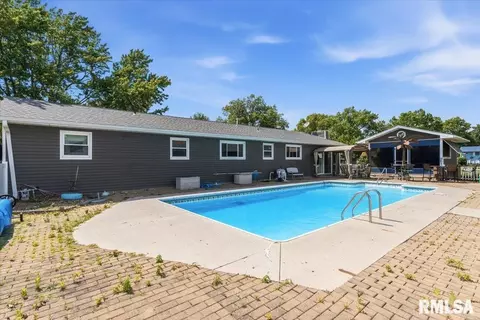 Exterior - 26 Wind Cave Dr, Springfield, IL 62712 photo 9 of 14