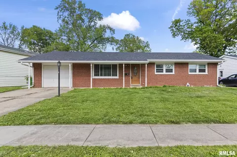 Exterior - 16 Delmar Dr, Springfield, IL 62703 photo 2 of 7