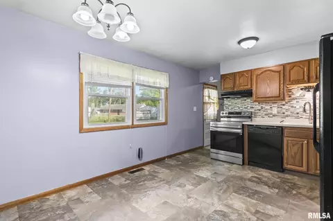 Other - 16 Delmar Dr, Springfield, IL 62703 photo 2 of 4