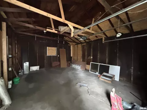 Other - 2118 S 9th St, Springfield, IL 62703 photo 2 of 2