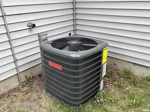 Other - 2118 S 9th St, Springfield, IL 62703 photo 1 of 2