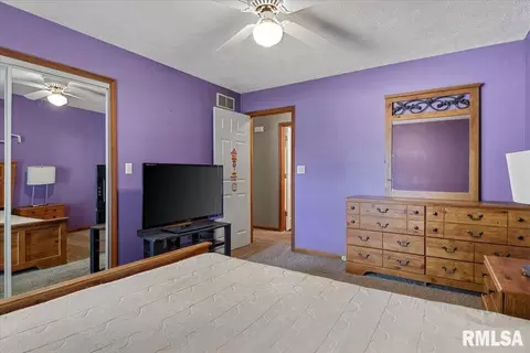 Bedroom - 1216 Dani Ln, Springfield, IL 62712 photo 6 of 6