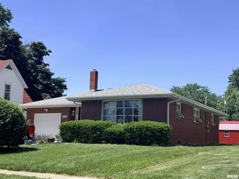 461 W Washington St, Rushville, IL 62681