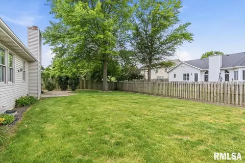 Exterior - 2721 Haggard St, Springfield, IL 62711 photo 5 of 7