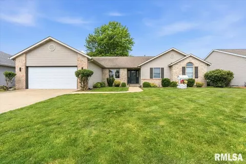 2721 Haggard St, Springfield, IL 62711