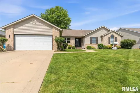Exterior - 2721 Haggard St, Springfield, IL 62711 photo 2 of 7