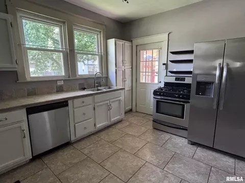 Other - 1800 S 4th St, Springfield, IL 62703 photo 8 of 15