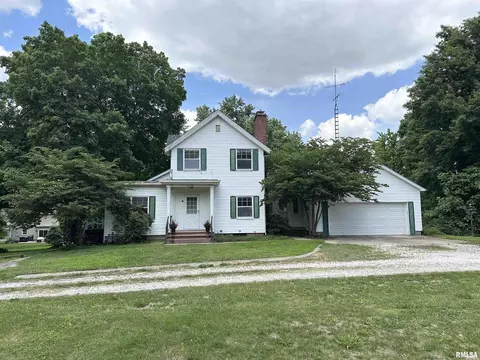 2100 Mound Rd, Jacksonville, IL 62650