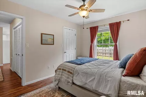 Bedroom - 4105 Mccormick Dr, Springfield, IL 62707 photo 2 of 4