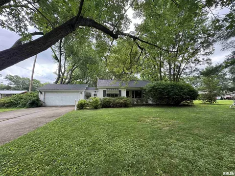 6924 Garden View Ln, Springfield, IL 62712