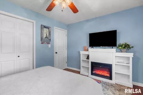 Bedroom - 31 Twilight Ln, Springfield, IL 62712 photo 9 of 9