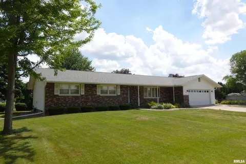 2060 W Losey St, Galesburg, IL 61401