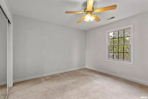Bedroom - 2709 Kipling Dr, Springfield, IL 62711 photo 5 of 6