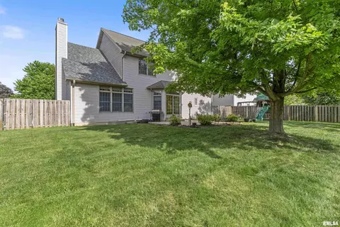 Exterior - 2709 Kipling Dr, Springfield, IL 62711 photo 4 of 5