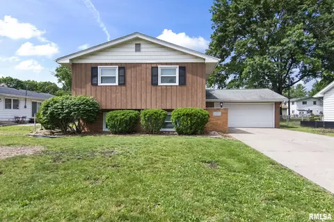 108 Collier Dr, Springfield, IL 62704
